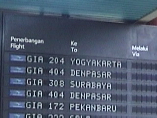 i005-Flug-Palembang